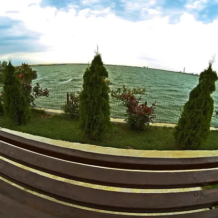 Casa vacanze Casuta La Lac Năvodari