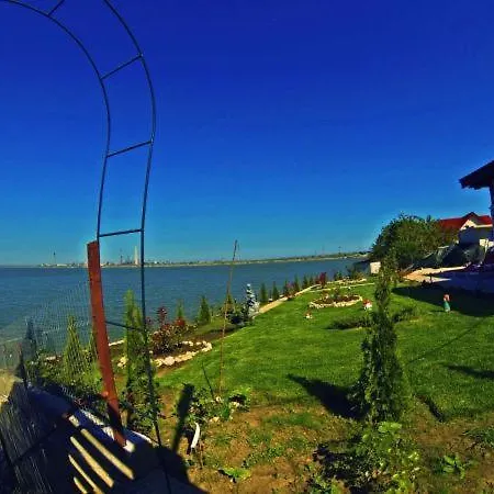 Casa vacanze Casuta La Lac Năvodari